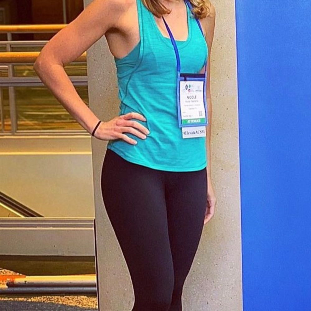 Lululemon built in bra top